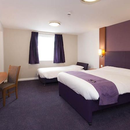 Premier Inn Glenrothes Ngoại thất bức ảnh